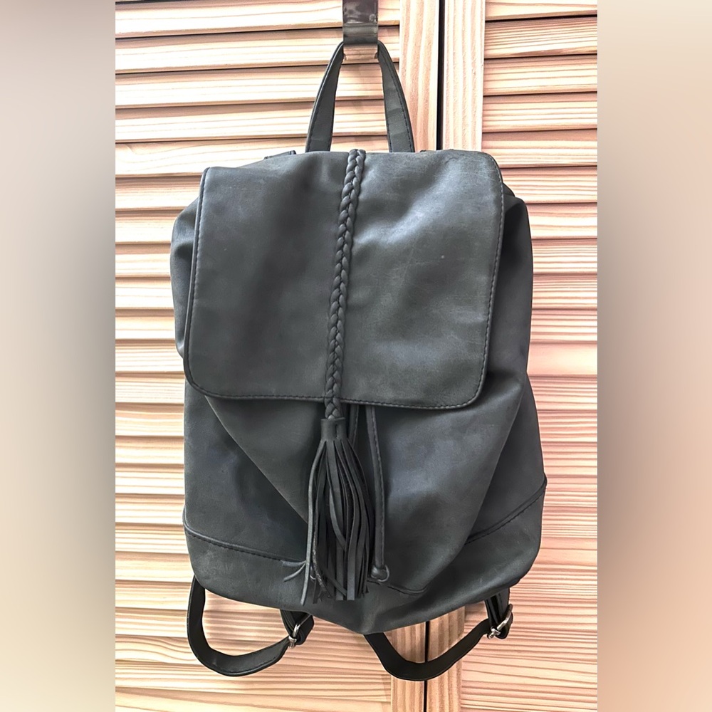 Stylish Gray Backpack Purse with Tassel